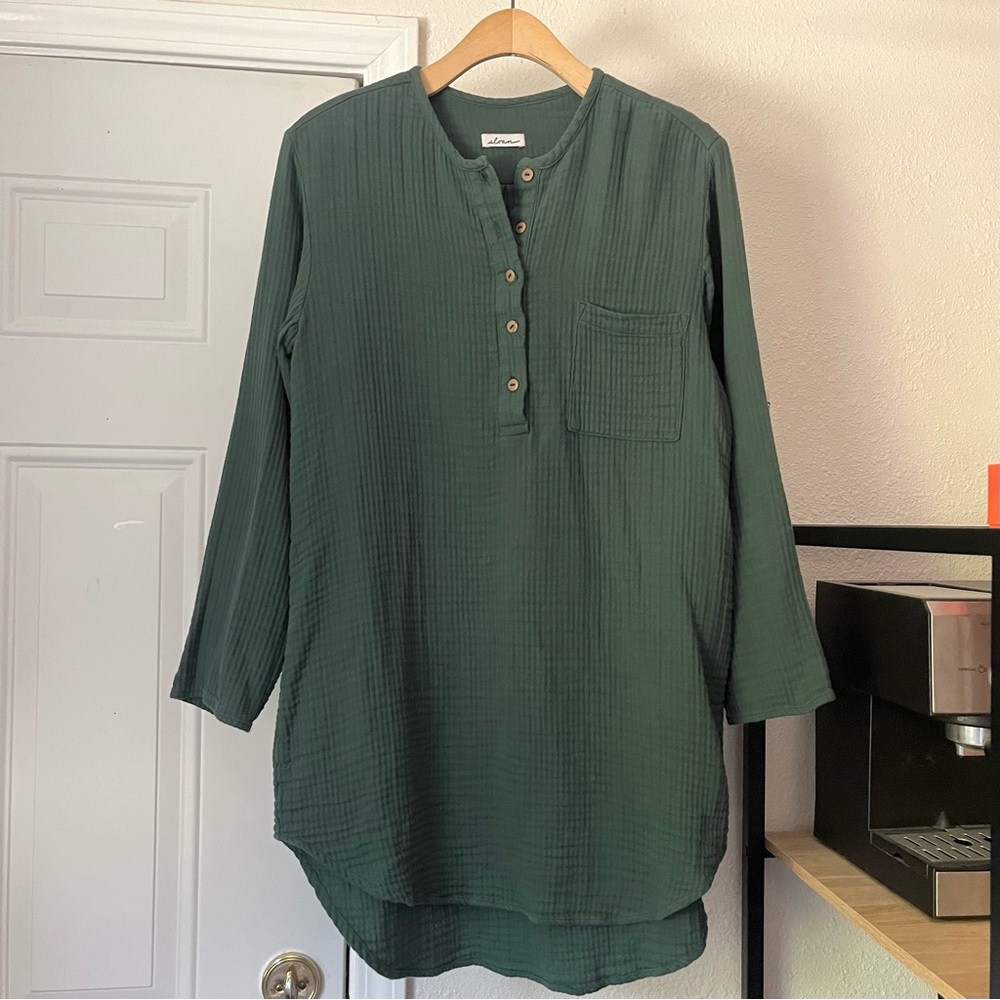 SLOAN forest green cotton gauze popover polo henley long sleeve tunic shirt